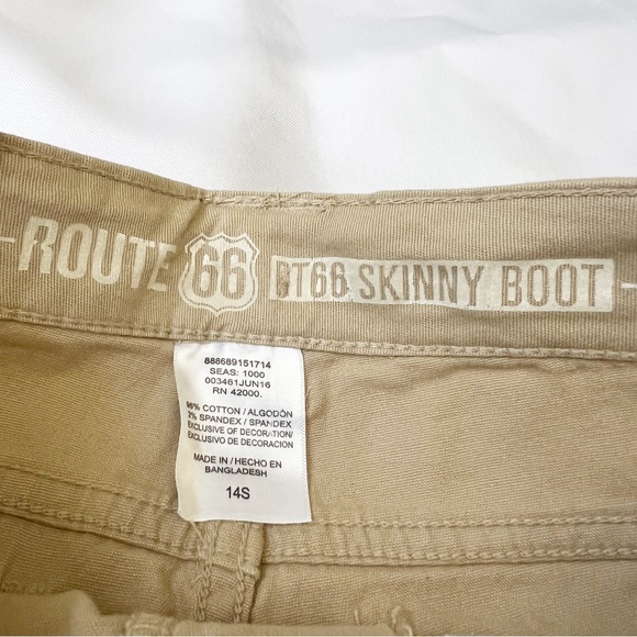 🔥3/$15🔥 NWT Route 66 Skinny Boot Khaki Pants - Picture 5 of 6